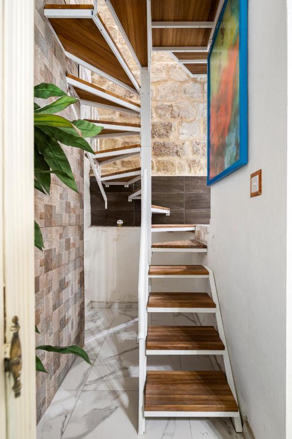 Chic, Stylish 1 Bedroom Maisonette - Close To Valletta 弗洛里亚纳 外观 照片